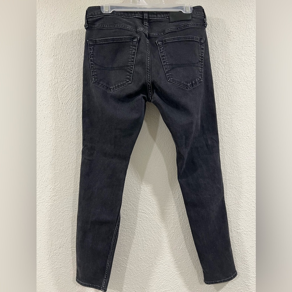 🛍️🛍️ HOLLISTER Black Super Skinny Stretch Distressed Jeans EUC - Picture 2 of 7